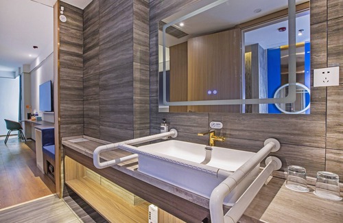 Taocheng District Hotel | Holiday Inn Express Hengshui Railway Station by IHG