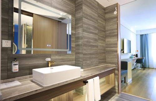 Taocheng District Hotel | Holiday Inn Express Hengshui Railway Station by IHG