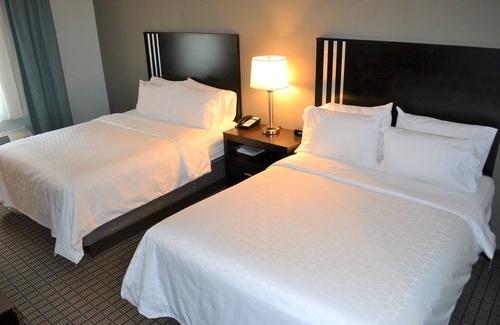 Selinsgrove Hotel | Holiday Inn Express Hotel & Suites Selinsgrove by IHG