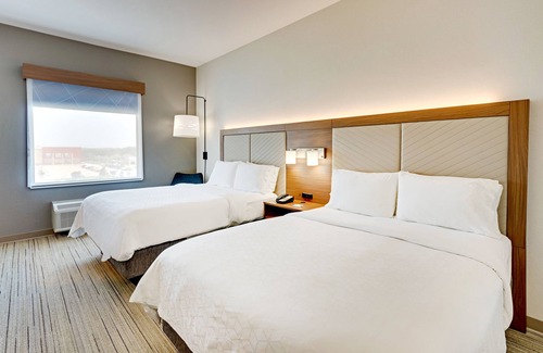 Weatherford Hotel | Holiday Inn Express Hotel & Suites Weatherford by IHG