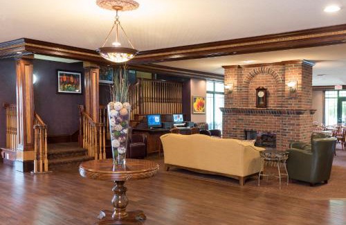Holland Hotel | Holiday Inn Express Holland by IHG