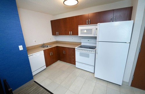 Grand Forks Hotel | Holiday Inn Express Hotel & Suites Grand Forks by IHG