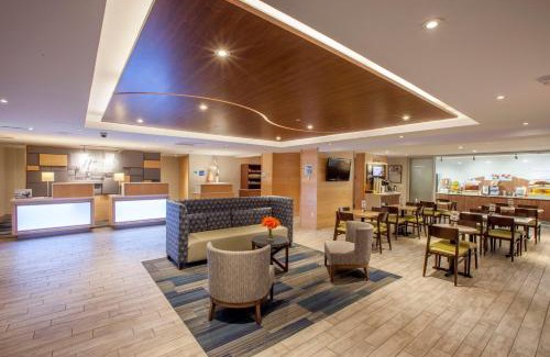 Saint John Hotel | Holiday Inn Express Hotel & Suites Saint John Harbour Side by IHG