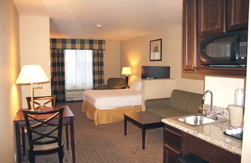 Cicero Hotel | Holiday Inn Express Hotel & Suites Syracuse North - Cicero by IHG