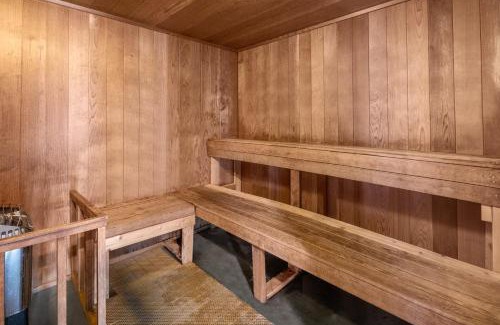 Bishop Hotel | Holiday Inn Express Hotel & Suites Bishop by IHG