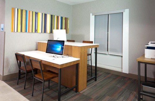 Scott Hotel | Holiday Inn Express Hotel & Suites Scott-Lafayette West by IHG
