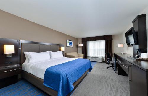 O'Fallon Hotel | Holiday Inn Express Hotel & Suites St. Louis West-O'Fallon by IHG