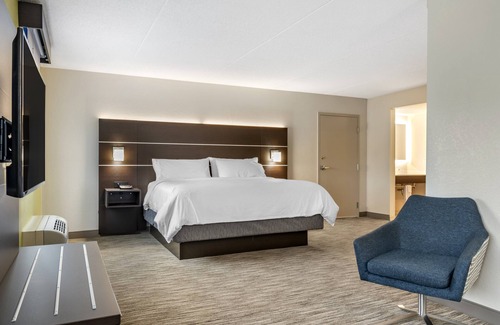 Lickdale Hotel | Holiday Inn Express Jonestown - Ft. Indiantown Gap by IHG