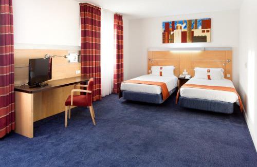 Paco De Arcos Hotel | Holiday Inn Express Lisbon-Oeiras by IHG