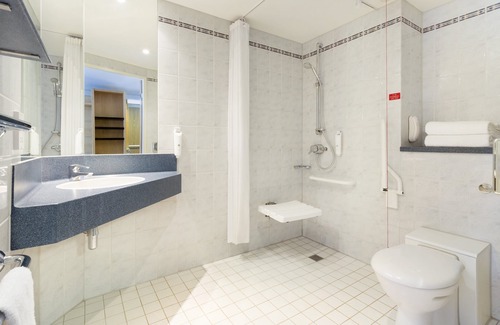 Canning Town South Hotel | Holiday Inn Express London-Royal Docks, Docklands by IHG