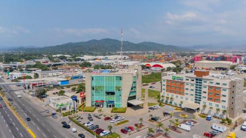 Manzanillo Hotel | Holiday Inn Express Manzanillo by IHG