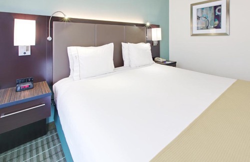 Monticello Hotel | Holiday Inn Express Monticello by IHG