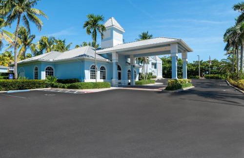 Juno Beach Hotel | Holiday Inn Express- North Palm Beach and IHG Hotel