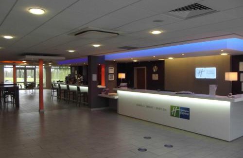 Higher Walton Hotel | Holiday Inn Express Preston South by IHG