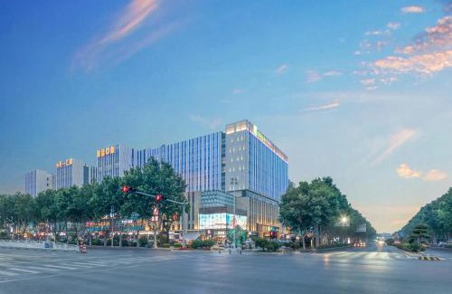 Chengyang Hotel | Holiday Inn Express Qingdao Chengyang Central by IHG