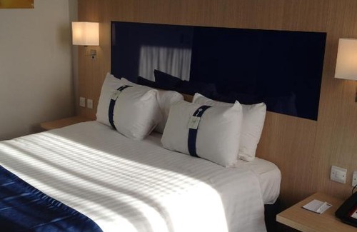 Wath upon Dearne Hotel | Holiday Inn Express Rotherham - North by IHG