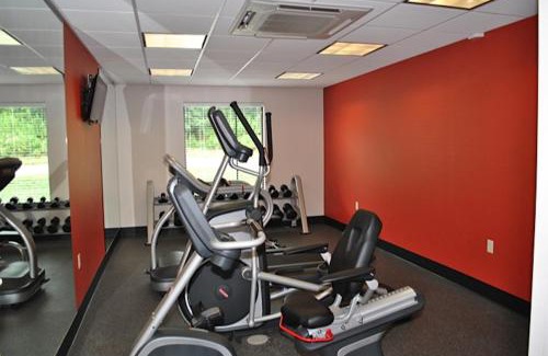 Salem Hotel | Holiday Inn Express Salem by IHG