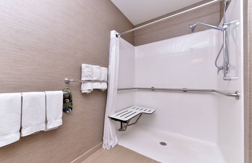 O'Fallon Hotel | Holiday Inn Express St. Louis West - O'Fallon by IHG