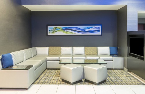 Cooperstown Hotel | Holiday Inn Express & Suites Cooperstown by IHG