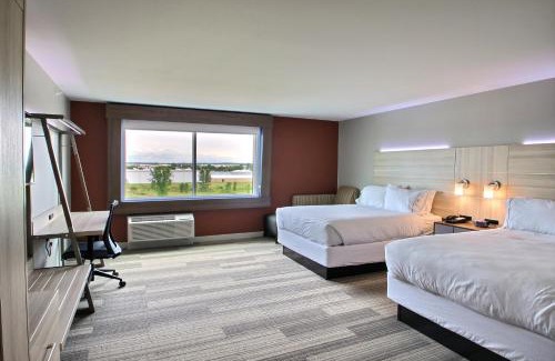 Fond du Lac Hotel | Holiday Inn Express & Suites Fond Du Lac by IHG