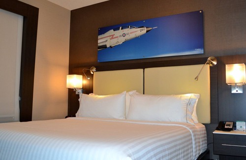 Cold Lake Hotel | Holiday Inn Express & Suites Cold Lake by IHG