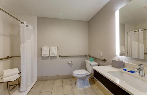Austinburg Hotel | Holiday Inn Express & Suites Ashtabula-Geneva by IHG