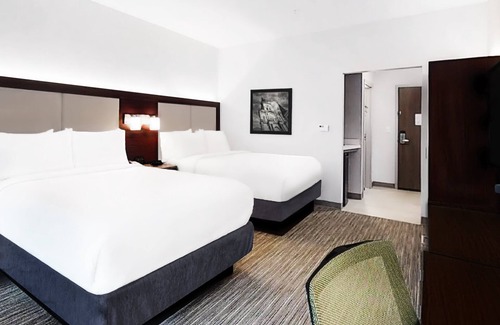 Chalmette Hotel | Holiday Inn Express & Suites Chalmette - New Orleans S by IHG
