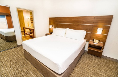 Spring Valley Hotel | Holiday Inn Express & Suites Las Vegas SW - Spring Valley by IHG