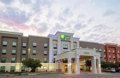 Sioux City Hotel | Holiday Inn Express & Suites Sioux City-South by IHG