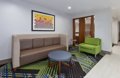 Franklin Hotel | Holiday Inn Express & Suites Dayton South Franklin by IHG