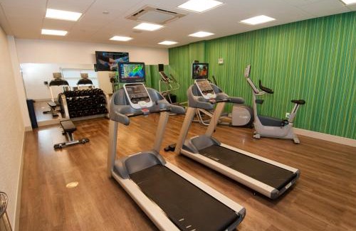 Tire Hill Hotel | Holiday Inn Express & Suites Johnstown by IHG