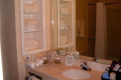 Plainview Hotel | Holiday Inn Express & Suites Plainview by IHG
