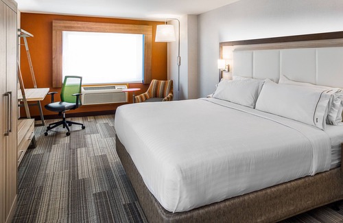 Halifax Hotel | Holiday Inn Express & Suites Halifax - Bedford by IHG