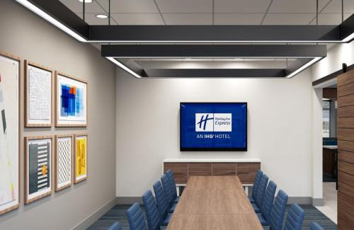 Tomah Hotel | Holiday Inn Express & Suites - Tomah by IHG