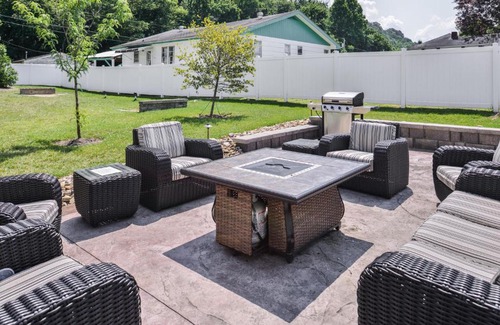 Ironton Hotel | Holiday Inn Express & Suites Ironton by IHG