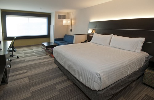 Tire Hill Hotel | Holiday Inn Express & Suites Johnstown by IHG