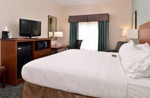 St. Marys Hotel | Holiday Inn Express & Suites St Marys by IHG