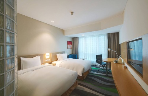 Lubei District Hotel | Holiday Inn Express Tangshan Downtown by IHG