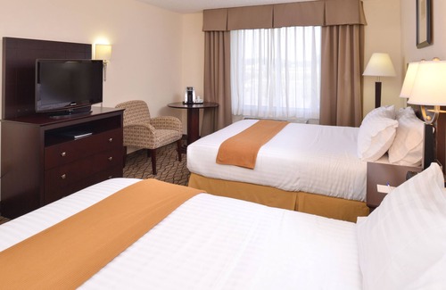 St Croix Falls Hotel | Holiday Inn Express St. Croix Valley by IHG