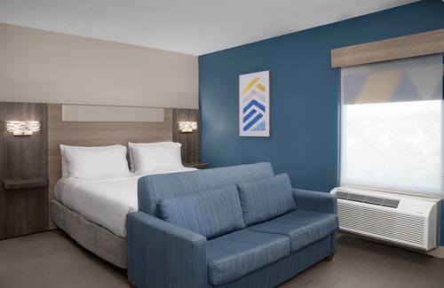 Hyattsville Hotel | Holiday Inn Express Washington DC - BW Parkway by IHG