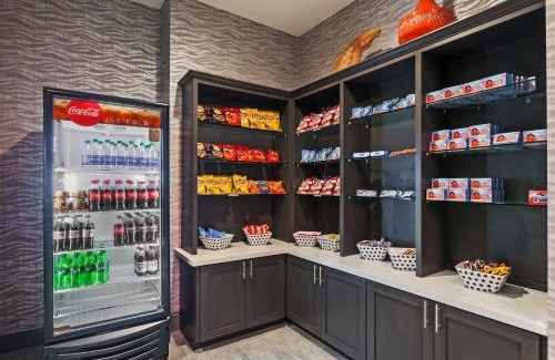 Humble Hotel | Holiday Inn Houston NE-Bush Airport Area by IHG