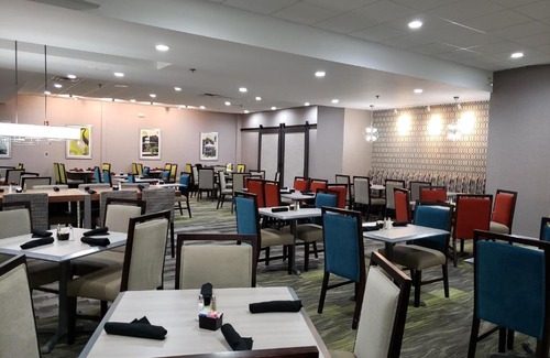 Huntsville Hotel | Holiday Inn Huntsville - Research Park by IHG