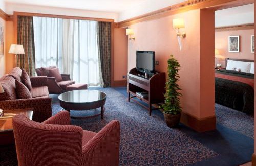 Farwaniya Hotel | Holiday Inn Kuwait Al Thuraya City by IHG