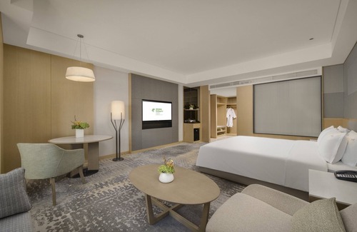 Haigang District Hotel | Holiday Inn Qinhuangdao Haigang by IHG