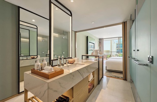 Lagoi Hotel | Holiday Inn Resort Bintan Lagoi Beach by IHG
