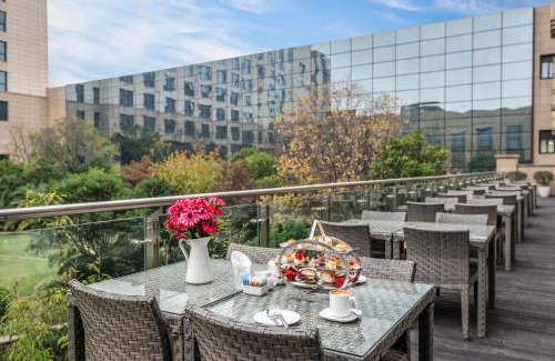 Minhang Hotel | Holiday Inn Shanghai Hongqiao by IHG - near by Hongqiao Airport & NECC