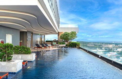Rayong Hotel | Holiday Inn & Suites Rayong City Centre by IHG