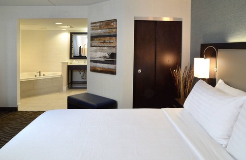 Boardman Hotel | Holiday Inn Youngstown South by IHG