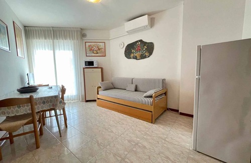Porto Santa Margherita Apartment | Holiday apartment with beach service and air conditioning