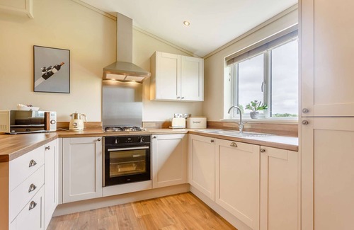 Churchill Apartment | Holiday Lodge in The Cotswolds